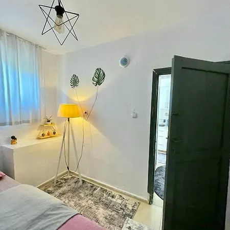 Campsite Denize 2 Km Manzarali Ve Ferah Gokceada