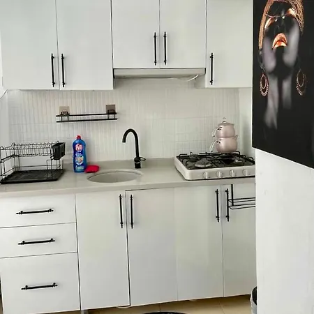 Denize 2 Km Manzarali Ve Ferah İmroz