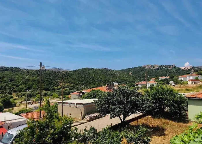 Denize 2 Km Manzarali Ve Ferah * İmroz